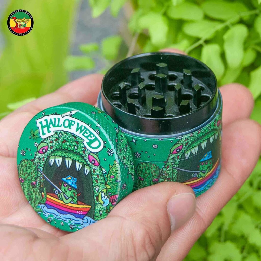 HOW Mini Herb Grinder