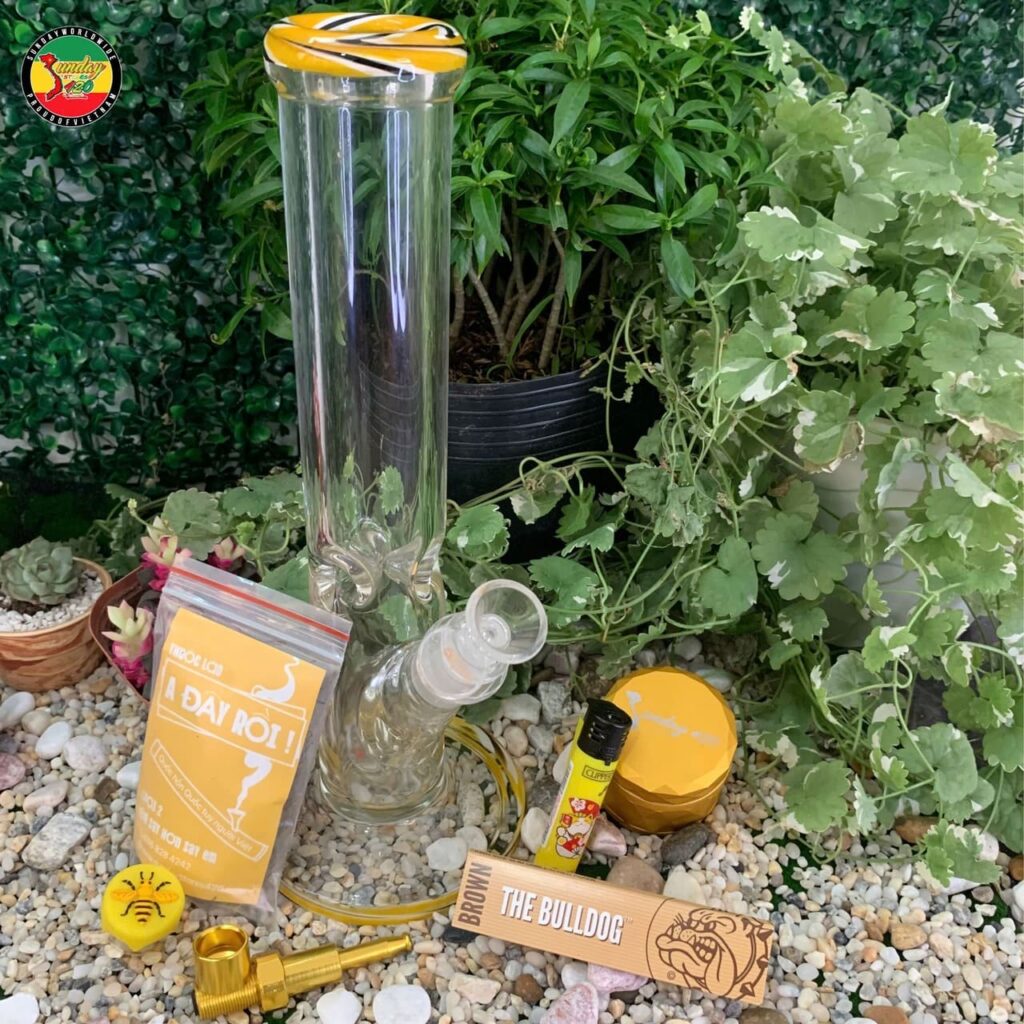 Điếu Cày Thủy Tinh Amber - BTT521
